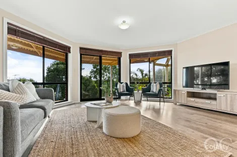 Property photo of 3 Brett Crescent Hallett Cove SA 5158