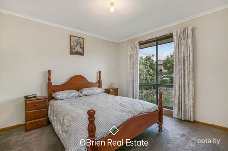 Property photo of 36 Irving Road Pakenham VIC 3810