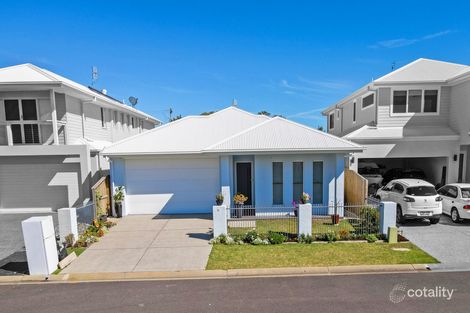 Property photo of 46 The Drive Yamba NSW 2464