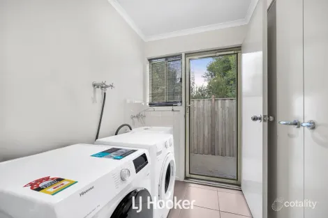 Property photo of 47 Banfield Place Lyndhurst VIC 3975