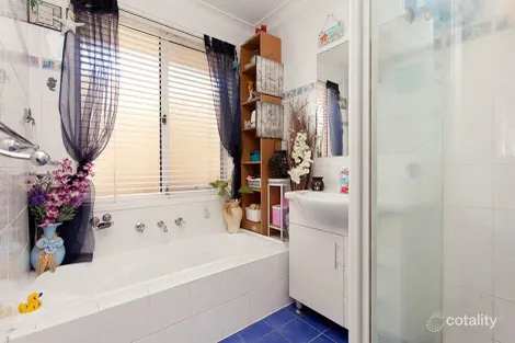 Property photo of 4 Corunna Crescent Flinders NSW 2529