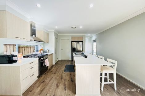 Property photo of 33 Brinsley Avenue Tallawong NSW 2762