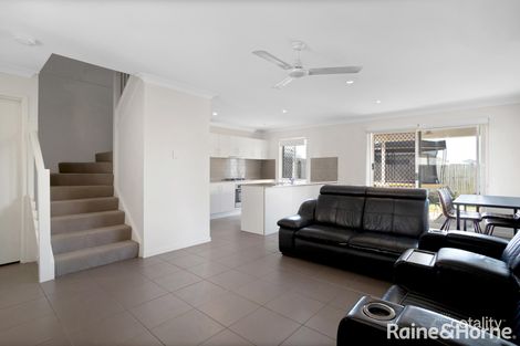 Property photo of 10 Somerset Drive Andergrove QLD 4740