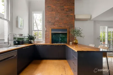 Property photo of 16 McCrae Mews Richmond VIC 3121