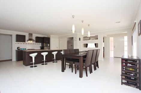 Property photo of 101 Manor Lakes Boulevard Manor Lakes VIC 3024