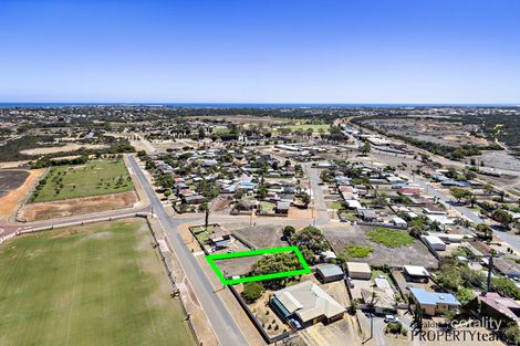 Property photo of 3 Roberts Road Utakarra WA 6530