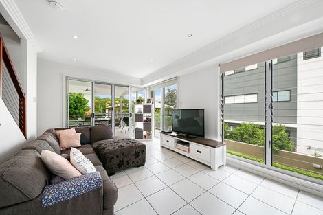 Property photo of 4/106 Carmody Road St Lucia QLD 4067