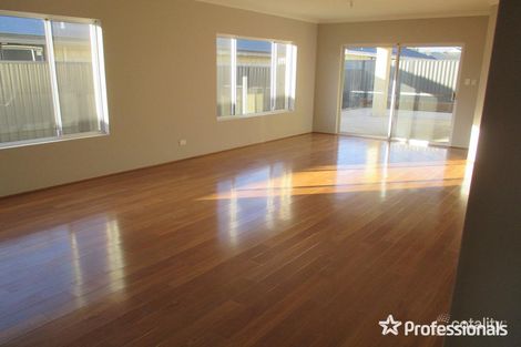 Property photo of 9 Larimar Parade Byford WA 6122