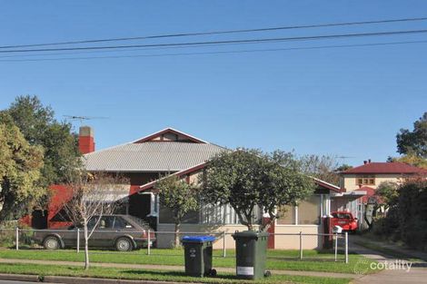 28 Holbrooks Rd, Flinders Park, SA 5025