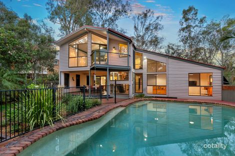 8 Clarina St, Chapel Hill, QLD 4069