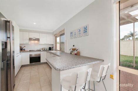 Property photo of 2 Bodalla Court Wattle Grove NSW 2173
