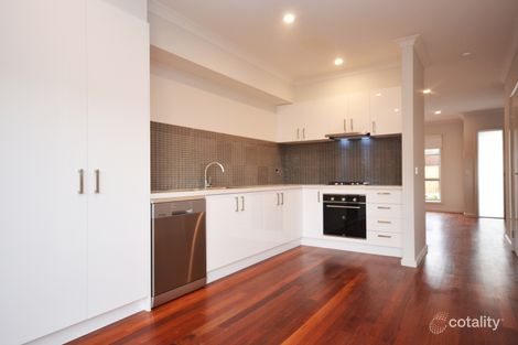 Property photo of 2/126 Moffat Drive Lalor VIC 3075