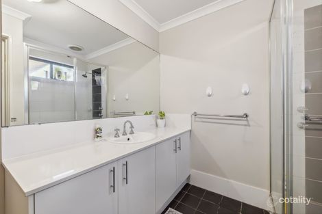 Property photo of 8 Radonich Way Lake Coogee WA 6166
