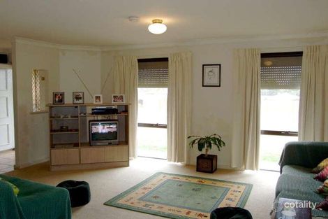 Property photo of 76 Balanus Way Heathridge WA 6027