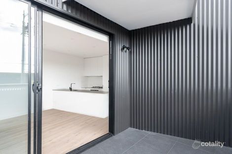 Property photo of 2/500 Plenty Road Preston VIC 3072