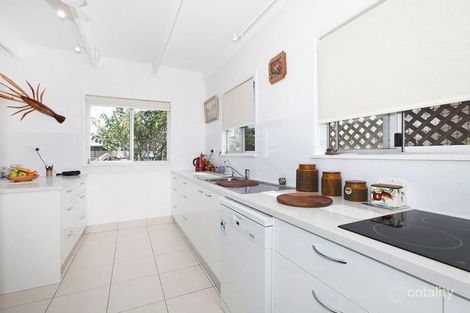Property photo of 7 Cliffdale Avenue Deception Bay QLD 4508