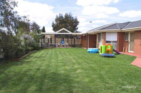 94 Waradgery Dr, Rowville, VIC 3178