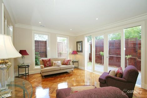 Property photo of 2 Mont Close Doncaster East VIC 3109