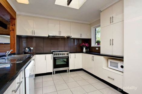Property photo of 18 Cohuna Court Burwood East VIC 3151