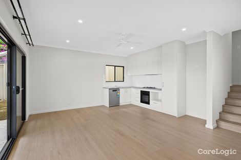 26 Foy Ave, Figtree, NSW 2525