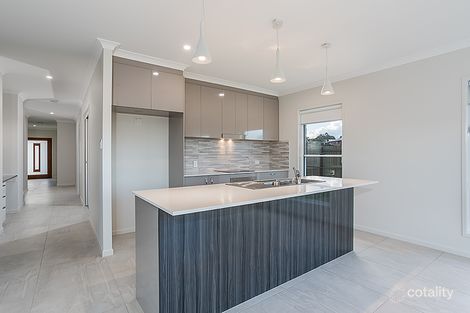 Property photo of 7 Knightsbridge Drive Southside QLD 4570