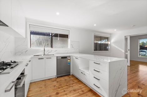 Property photo of 3 Prince Of Wales Avenue Mill Park VIC 3082