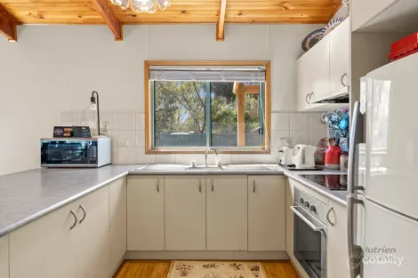 Property photo of 22 Mitchell Street Violet Town VIC 3669