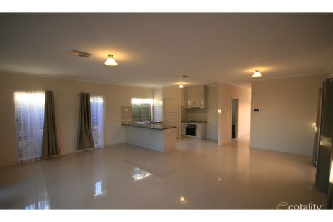 1 Cookes Rd, Windsor Gardens, SA 5087