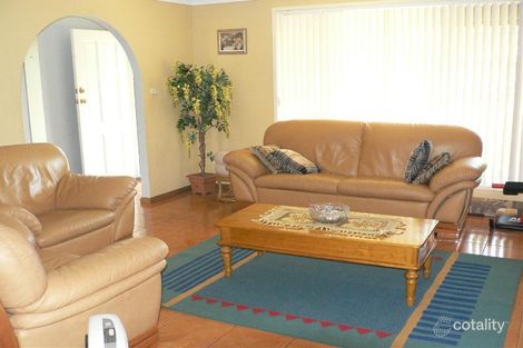 Property photo of 15 Palena Crescent St Clair NSW 2759