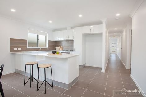 Property photo of 2/28 Croft Close Thornton NSW 2322