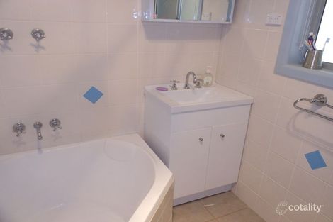 Property photo of 99 Stanley Park Road Young NSW 2594