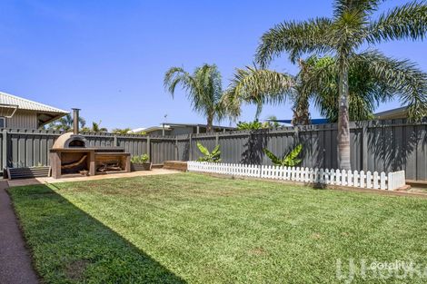 15 Baynton Dr, Baynton, WA 6714