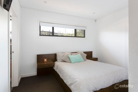 Property photo of 2 Edgar Lane Tempe NSW 2044