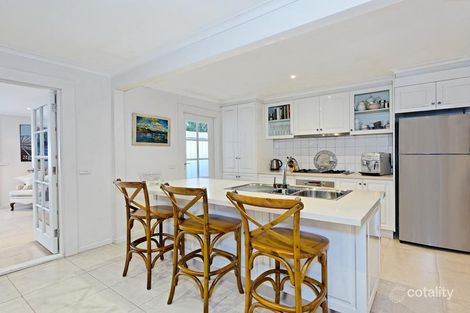 Property photo of 73 Scarlet Street Mordialloc VIC 3195