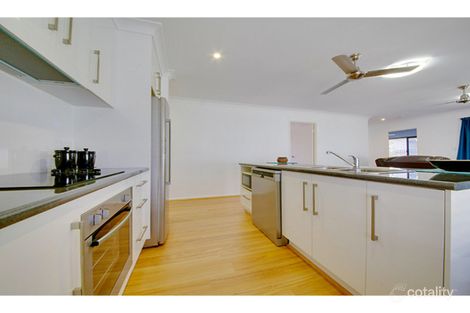 Property photo of 999 Scenic Highway Kinka Beach QLD 4703