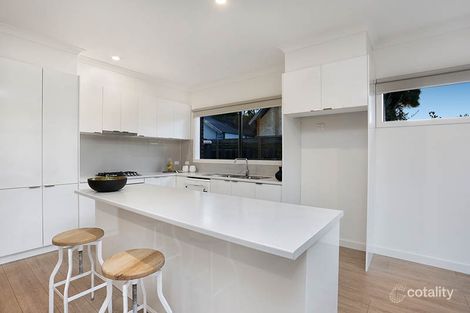 Property photo of 2/11 Third Avenue Rowville VIC 3178