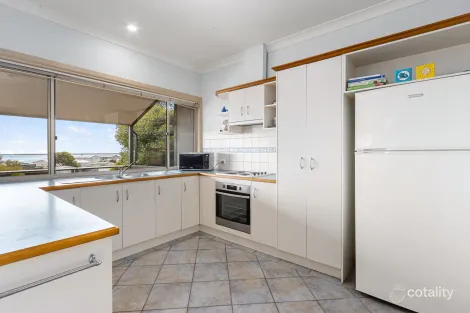 Property photo of 17 Hardwicke Close Point Turton SA 5575