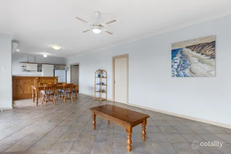 Property photo of 17 Hardwicke Close Point Turton SA 5575