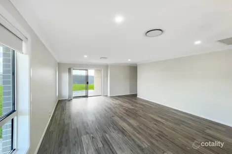Property photo of 28 Moore Street Caerleon NSW 2850