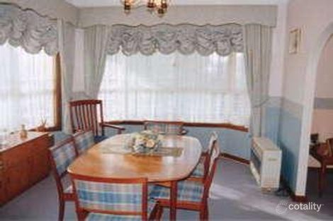 Property photo of 22 Kumali Circuit Orange NSW 2800