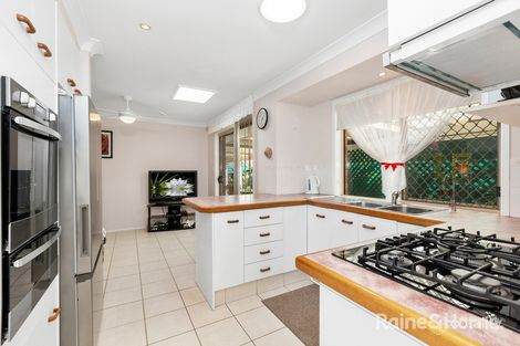 Property photo of 1 Tecoma Place Banora Point NSW 2486