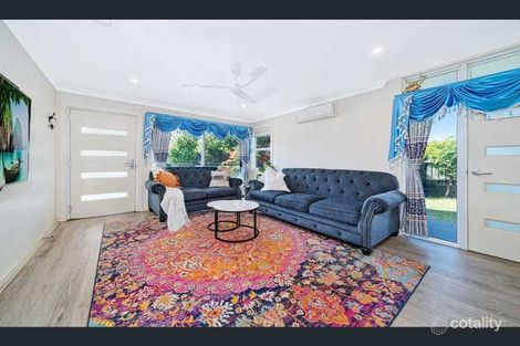 Property photo of 1/73 Sovereign Circuit Glenfield NSW 2167