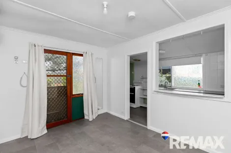 Property photo of 27 Crown Street Junee NSW 2663