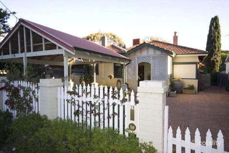 29 Swan St E, Guildford, WA 6055