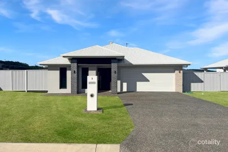 3 WINTERGREEN CT, NIKENBAH, QLD 4655