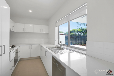 Property photo of 2/74 Tryon Street Upper Mount Gravatt QLD 4122