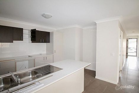 Property photo of 28 Melville Drive Brassall QLD 4305