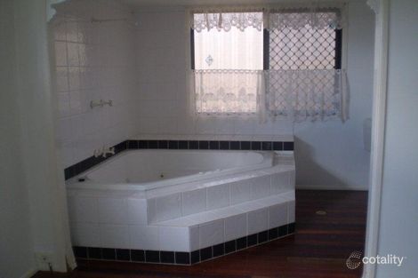 Property photo of 14 Inlet Avenue Russell Island QLD 4184