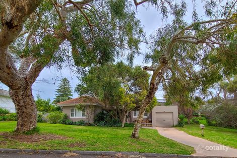 Property photo of 18 Boronia Crescent City Beach WA 6015