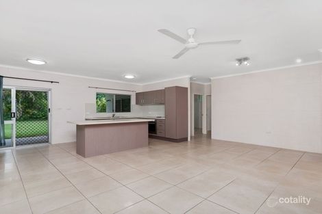 Property photo of 19 Windsor Close Brinsmead QLD 4870